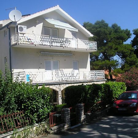 Apartmani Lucia Biograd Biograd Na Moru Exterior photo