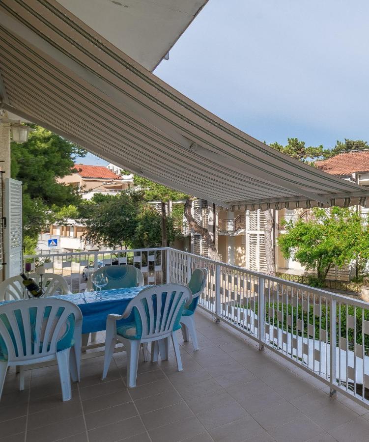 Apartmani Lucia Biograd Biograd Na Moru Exterior photo